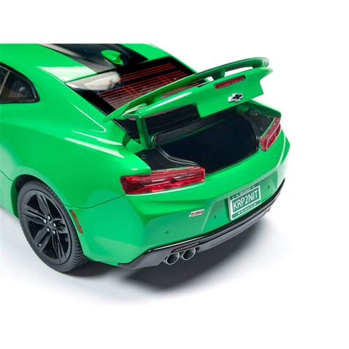 Auto World 1:18 Diecast 2017 Chevy Camaro SS