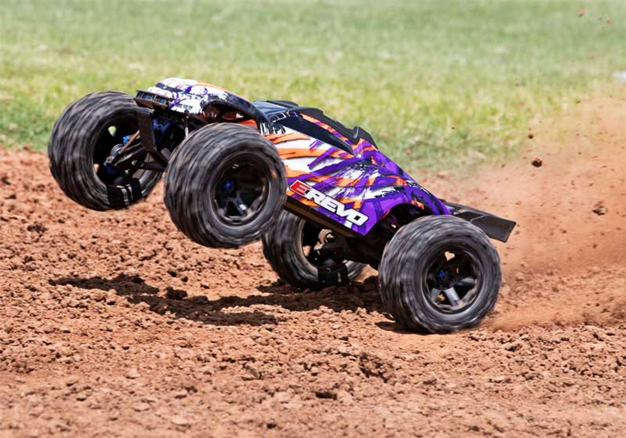 Traxxas E-Revo 2 VXL RC Monster Truck 6S LiPo & Dual Charger Combo