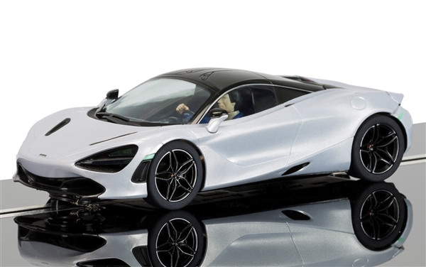 Scalextric McLaren 720s - Glacier White 1/32 Slot