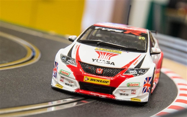 Scalextric Honda Civic Type R BTCC Matt Neal 1/32 Slot Car
