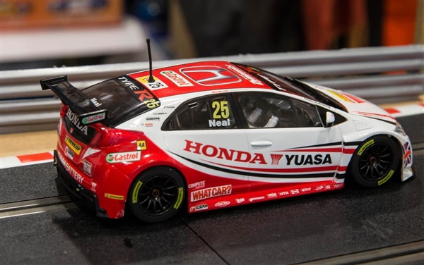 SCALEXTRIC BTCC HONDA CIVIC 1/32スロットカー Scalextric Honda Civic Type R BTCC Matt Neal 1/32 Slot Car