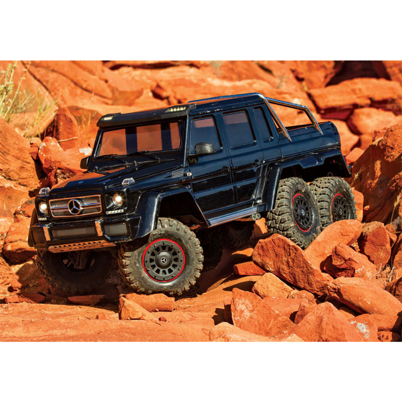 Traxxas TRX-6 Mercedes-Benz G63 6x6 Scale & Trail RTR RC Crawler