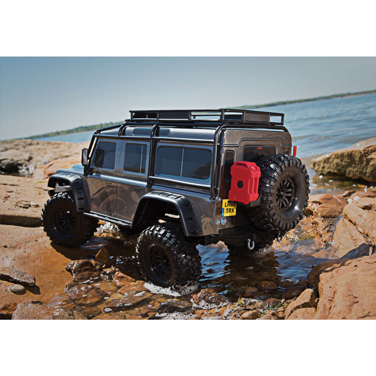 traxxas land rover defender for sale