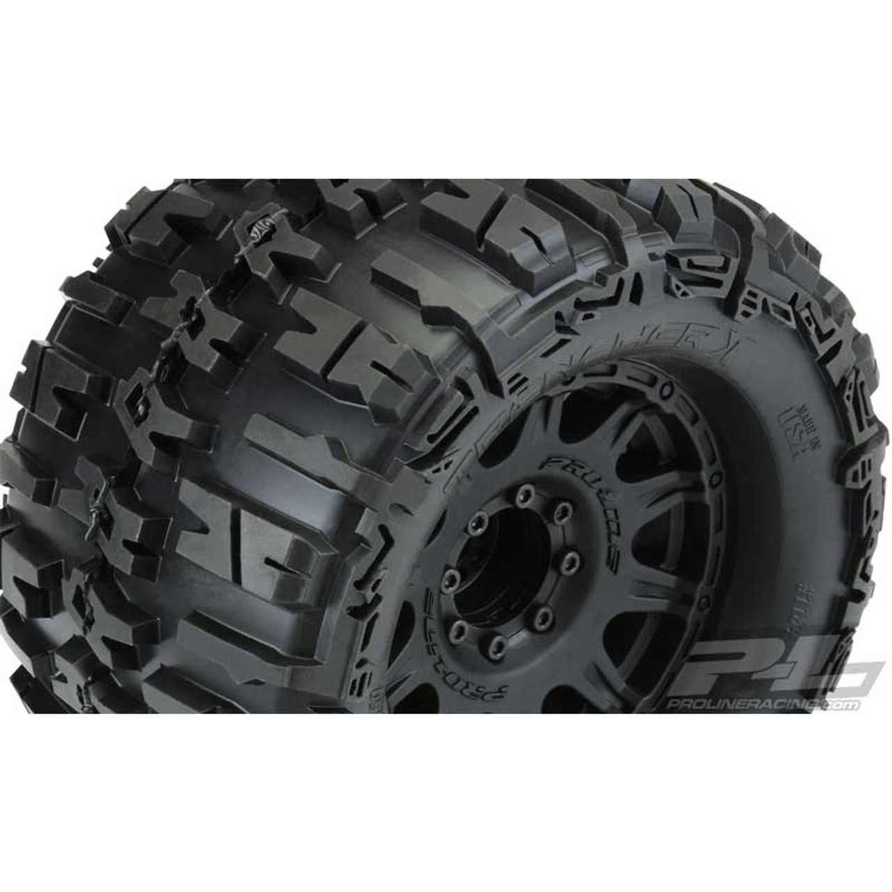Pro-Line Trencher X 3.8 on Raid 8x32 17mm Removable Hex Wheels