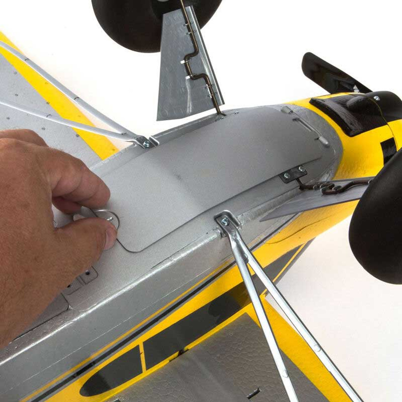 carbon cub rc plane