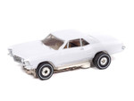 Auto World iWHEELS 1963 Buick Riviera Thunderjet HO Slot Car