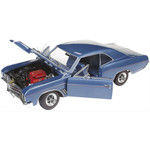 Auto World 1:18 & 1:64 Diecast 1967 Buick GS Hardtop 2-Car Set