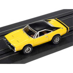 Auto World 1970 Dodge Charger R/T Yellow Xtraction R30 HO Slot Car (SC354-2)