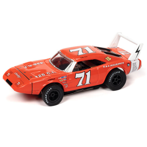 Auto World 1969 Dodge Daytona Bobby Isaac Stock Car Legends Xtraction HO Slot Car (SC355-1)