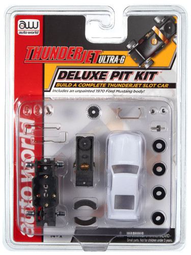 Auto World Thunderjet Deluxe Pit Kit (w/Ford Mustang Body) Ho Slot Car Auto World Thunderjet Deluxe Pit Kit (w/Ford Mustang Body) Ho Slot Car
