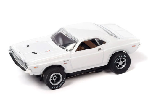 Auto World 1970 Dodge Challenger R/T X-Traction HO Slot Car