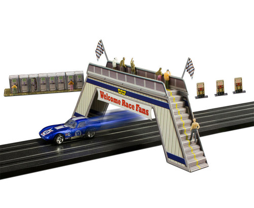 Innovative Hobby 1/64 scale "Pedestrian Bridge" Photo Real Fits AFX, Aurora, Autoworld Race Tracks Building Kit