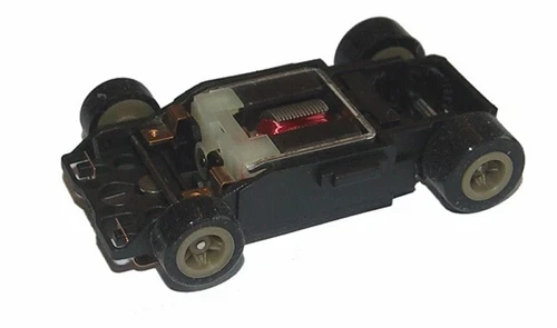 Bulldog HO Racing Turbo HO Slot Car Chassis with Gold Wheels