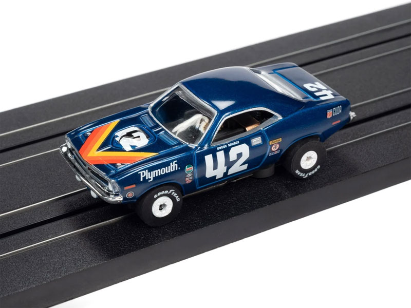 Auto World 1970 Plymouth Barracuda Swede Savage #42 Thunderjet HO