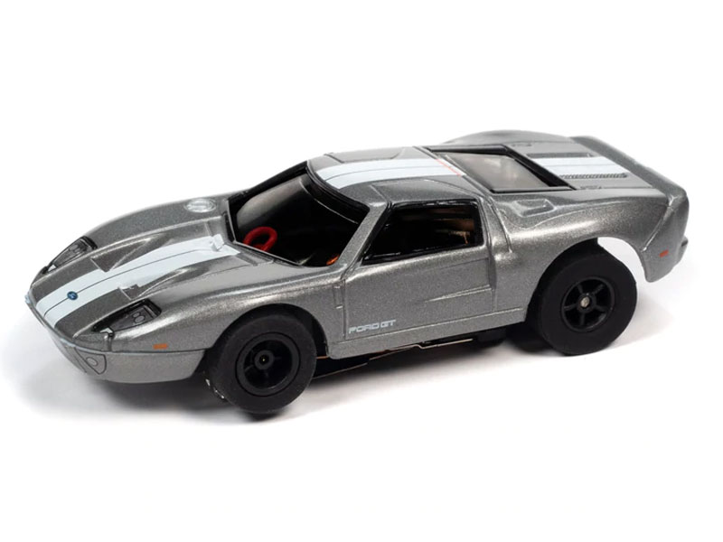 Auto World 2005 Ford GT 40 (Silver) Xtraction Flamethrowers R33 HO Slot Car