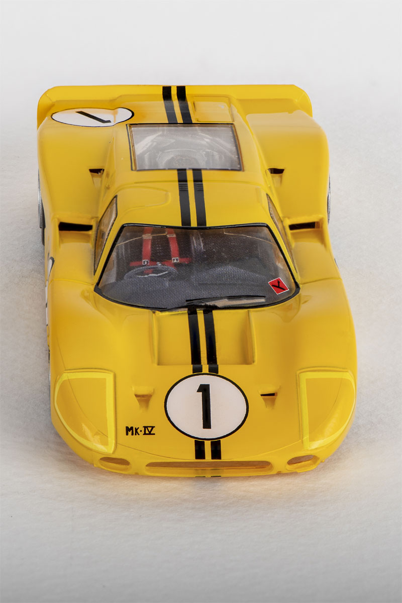 AFX 1967 Ford GT40 Mk IV #1 Sebring Yellow Mega G+ HO Slot Car