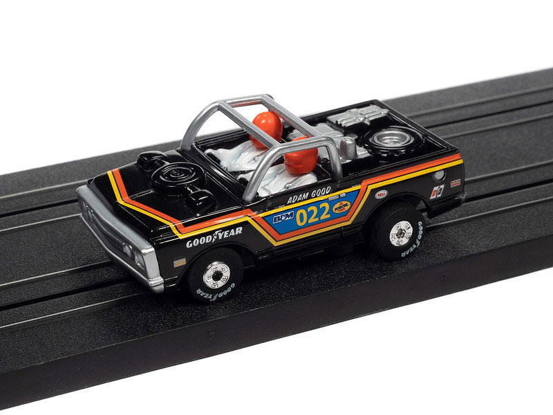 Auto World 1970 Chevrolet Baja Blazer (Black) Thunderjet HO Slot Car