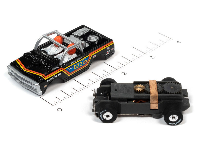 Auto World 1970 Chevrolet Baja Blazer (Black) Thunderjet HO Slot Car