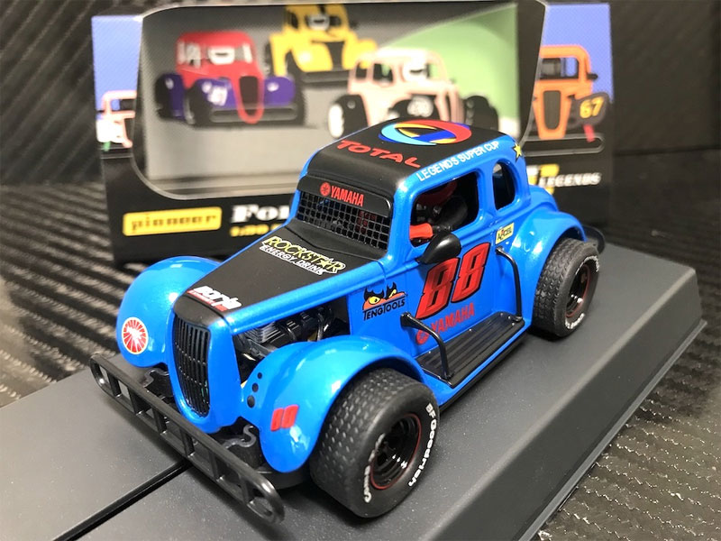 Pioneer 1934 Ford Coupe Legends Racer #88 (Blue) 1/32 Slot Car