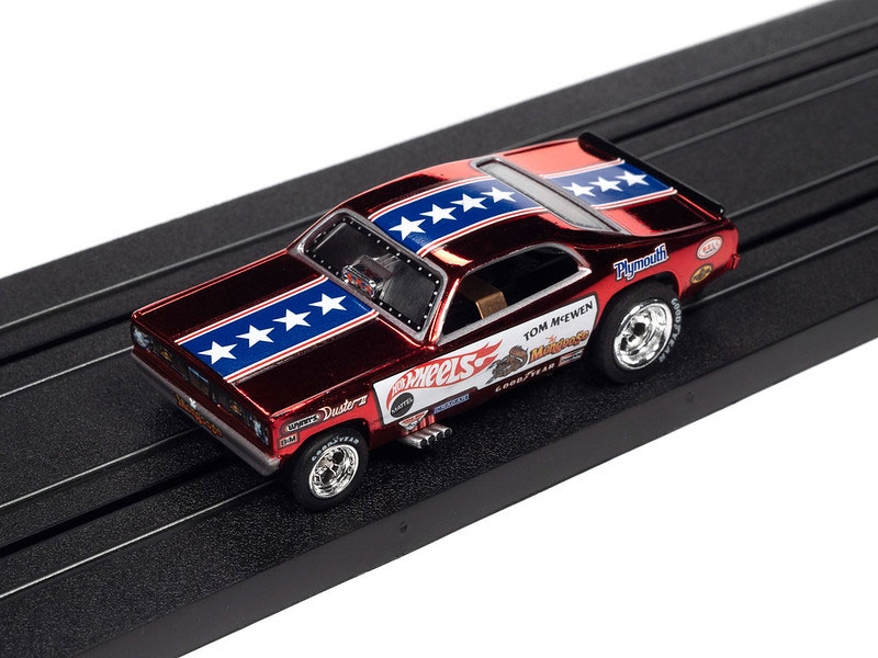 Auto World Tom "The Mongoose" McEwen 1970 Plymouth Duster 4Gear R26 HO Slot Car