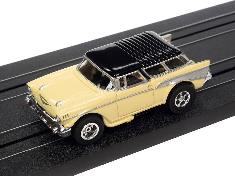 Auto World 1957 Chevrolet Nomad (Yellow) X-Traction R34 HO Slot Car