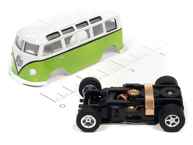 STREET  VOLKSWAGENS   1〜34巻 1/24 Jada Sesame Street - Cookie Monster & 1962 Volkswagen Bus
