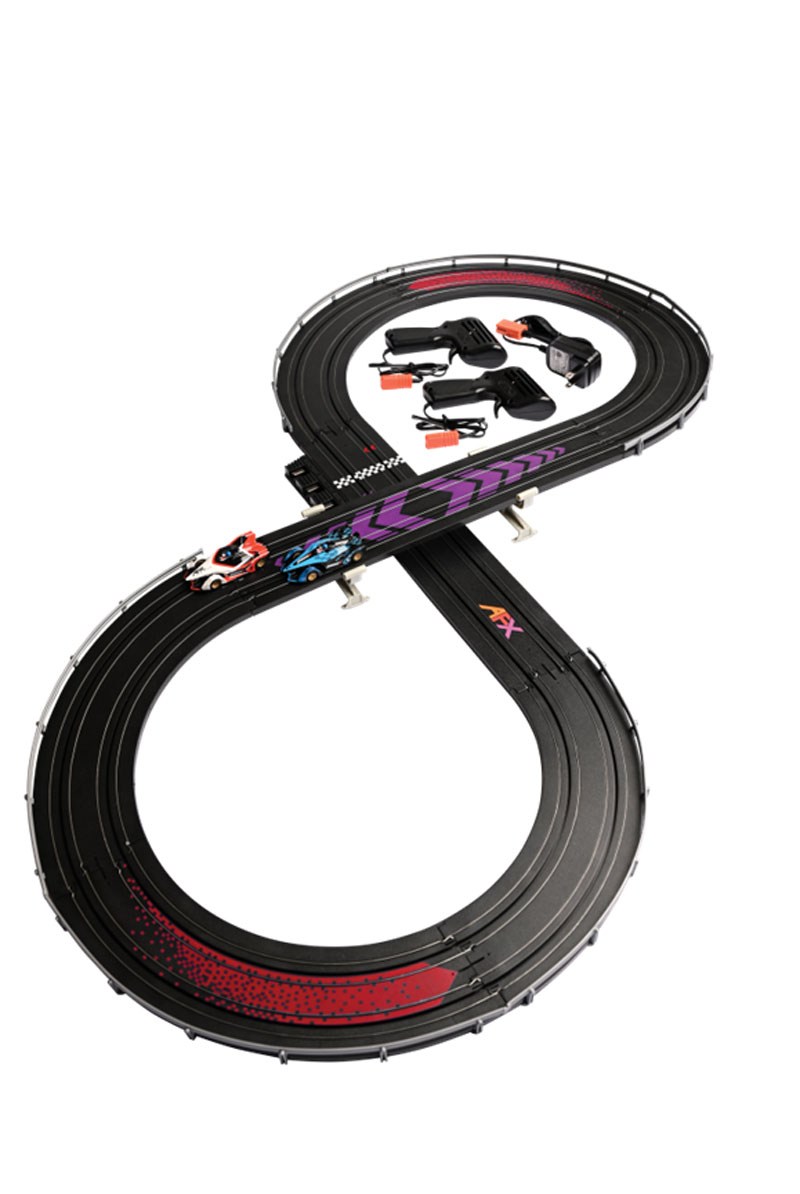 AFX Infinity Raceway 8.5-Foot HO Slot Car Race Set