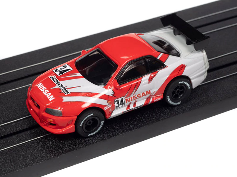 Auto World 1999 Nissan Skyline GTR(Red/Gray) Import Heat X-Traction HO Slot Car