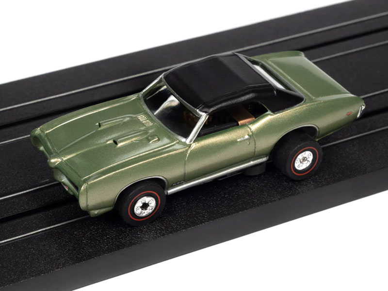Auto World 1969 Pontiac GTO Convertible (Green) Thunderjet HO Slot Car
