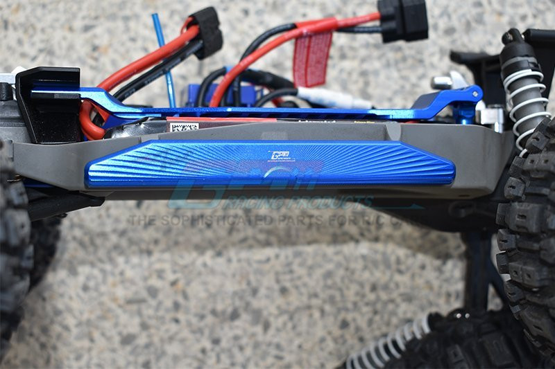 GPM Aluminum Chassis Nerf Bars (Longer Version) (Blue) - Installed