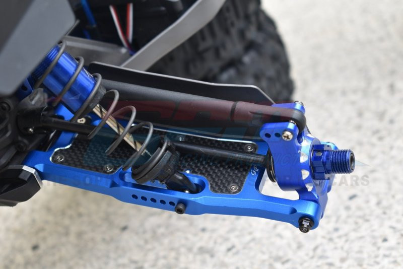GPM Aluminium Rear Lower Arms w/ Hardware (Blue) - Installed