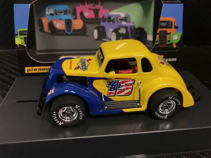 Pioneer 1937 Dodge Coupe Legends, Yellow/Blue 'Sunoco' #15 1/32 Slot Car