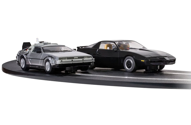 Scalextric 1980s TV - Back to the Future vs Knight Rider 1/32 Slot
