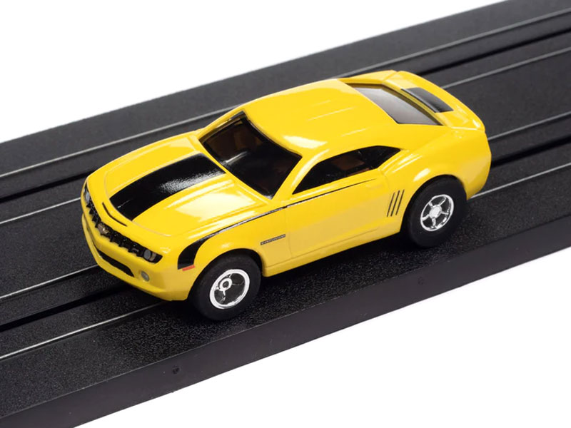 Auto World 2010 Chevrolet Camaro SS (Yellow) X-Traction HO Slot Car