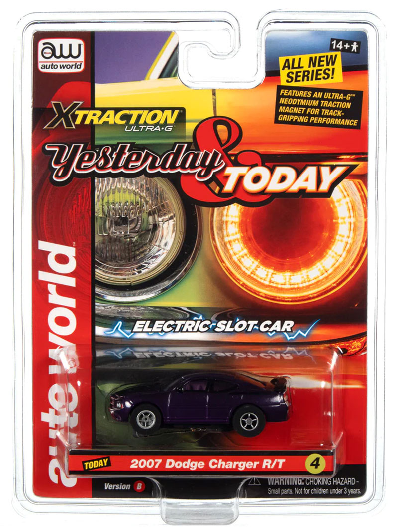 Auto World 2007 Dodge Charger SRT8 (Plum Crazy Purple) X-Traction