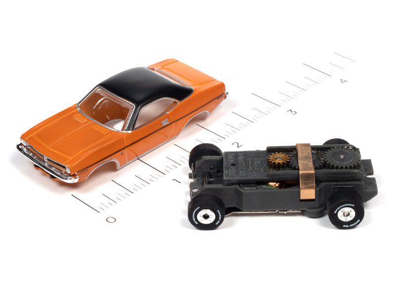 Auto World 1970 Plymouth Barracuda Gran Coupe (Orange) Thunderjet