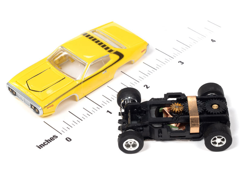 Auto World 1971 Plymouth Satellite X-Traction HO Slot Car