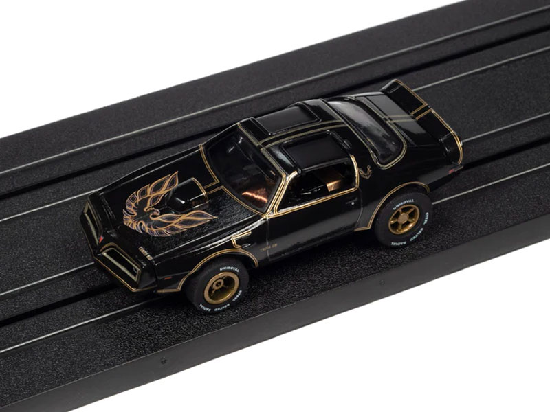 Auto World 1977 Pontiac Firebird T/A X-Traction HO Slot Car