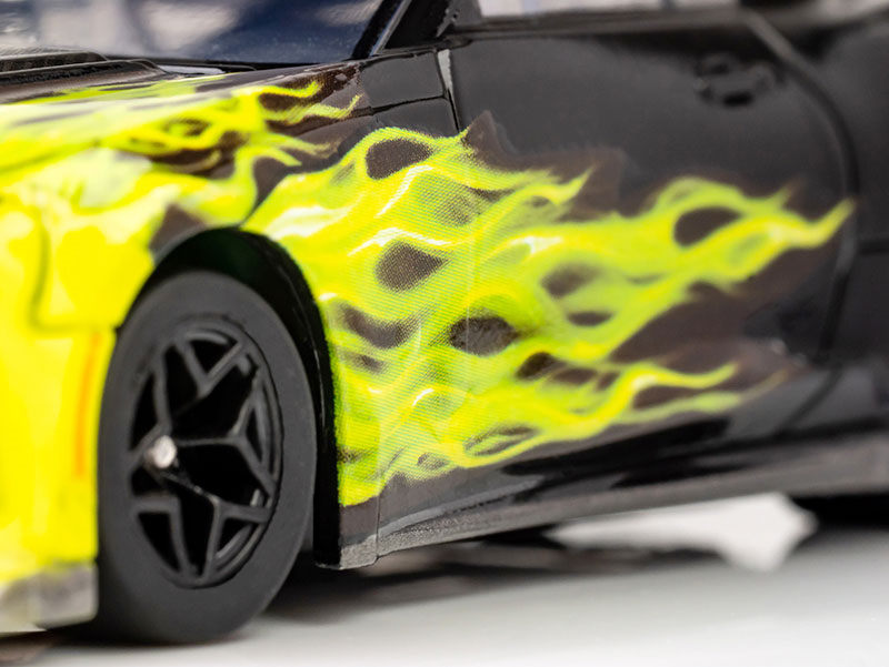 AFX 2021 Chevy Camaro ZL1 Wildfire Black-Lime Flame Mega G+ HO