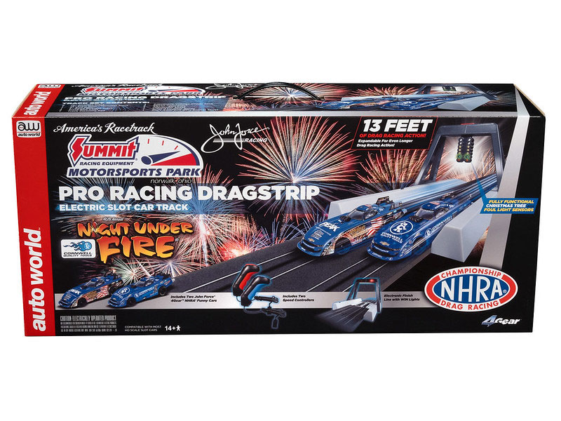 Auto World Summit Motorsports Park Night Under Fire 13' Dragstrip HO Slot Car Set