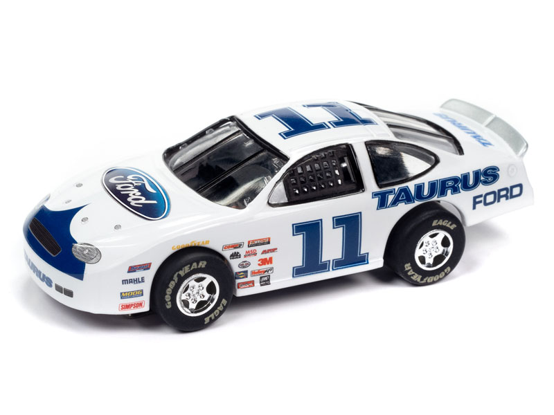 Auto World 2008 Ford Taurus Stock Car (White) Super III HO Slot Car