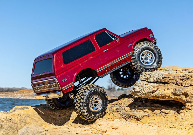 Traxxas TRX-4 1972 Chevrolet K5 Blazer 4WD RTR Rock Crawler Trail Truck w/3S LiPo COMBO