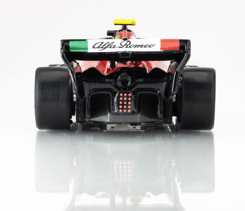 AFX Alfa Romeo F1 FY #24 - Zhou Guanyu 2023 Mega G+ HO Slot Car