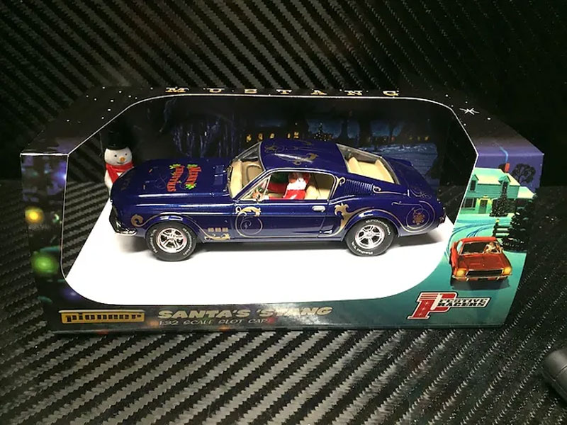 Pioneer Mustang 390 GT Santa's 'Stang (Tinsel Blue Metallic) - Christmas Edition 1/32 Slot Car