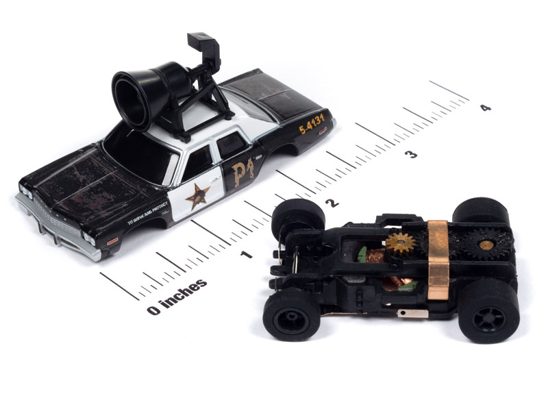 Auto World Xtraction R36 Blues Brothers Blues Mobile 1974 Dodge Monaco HO Scale Slot Car | Auto World Store - Foto 8
