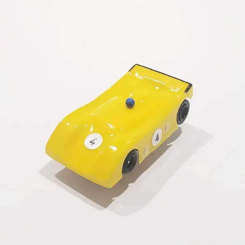 Viper Scale Racing Viper Retro V with R1 Body and Pinned Rear Axle Ready to Race HO Slot Car