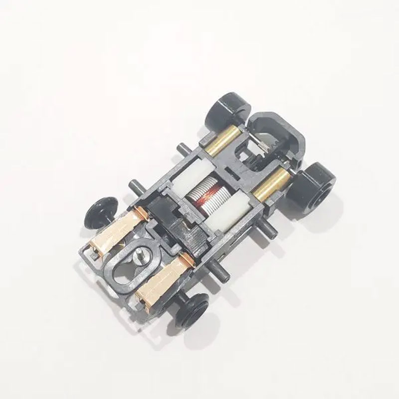 Viper Scale Racing (RED) Retro V with R1 Body and Pinned Rear Axle Ready to Race HO Slot Car