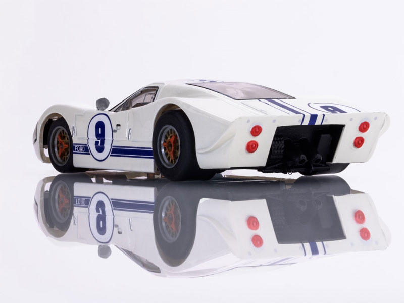 AFX Ford GT40 Mark IV #9 White Mega G+ HO Slot Car