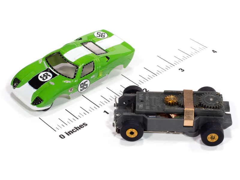 Auto World 1966 Ford GT40 (Green & White) Thunderjet HO Slot Car