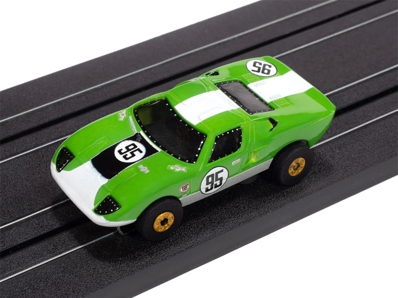 Auto World 1966 Ford GT40 (Green & White) Thunderjet HO Slot Car